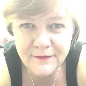 Meet your Posher, Libby